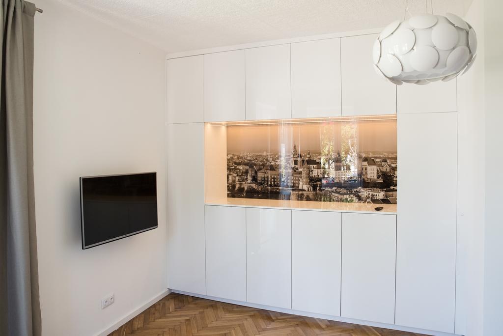Apartment Nearto Old Town Na Ustroniu Street คราคูฟ ภายนอก รูปภาพ